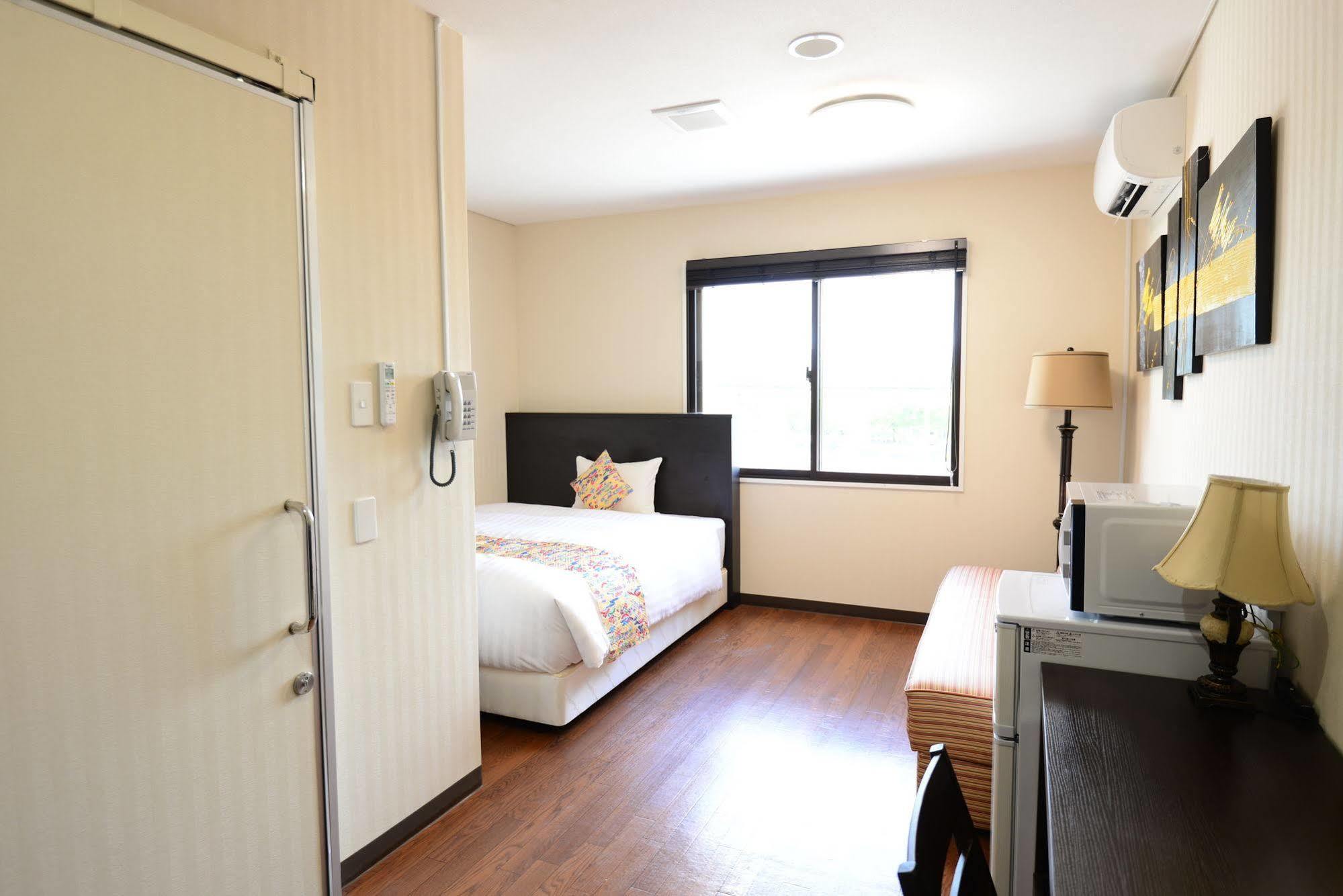 Centurion Hotel Resort Okinawa Nago City Exterior foto